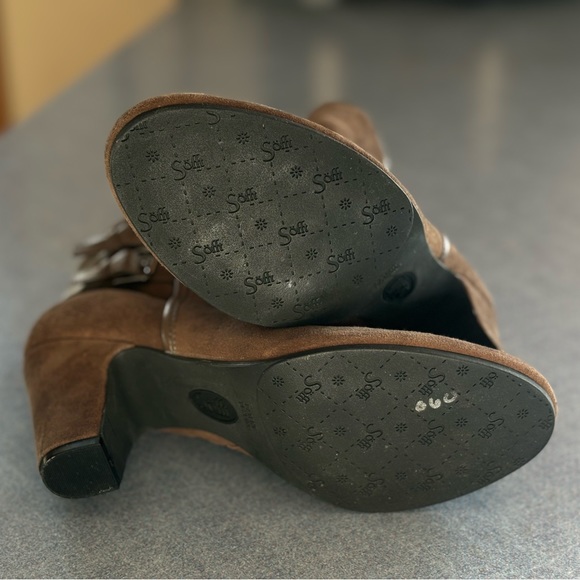 Sofft Women’s Suede Leather Booties Size 8 EUC - Picture 3 of 4